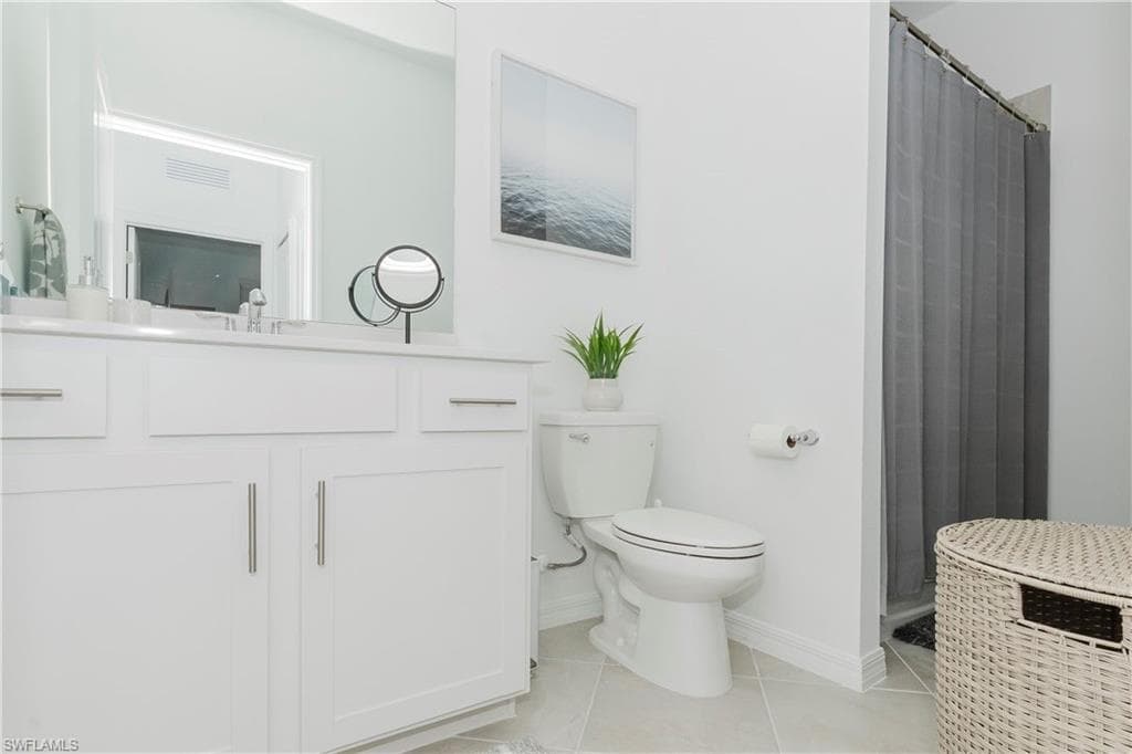 5629 Double Eagle CIR SW # 4243, AVE MARIA FL 34142-2