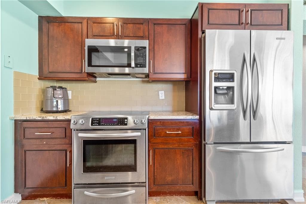 17750 Rebecca AVE, FORT MYERS BEACH FL 33931-7
