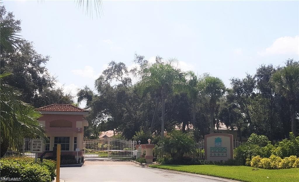7436 Plumbago Bridge RD # N202, NAPLES FL 34109-23