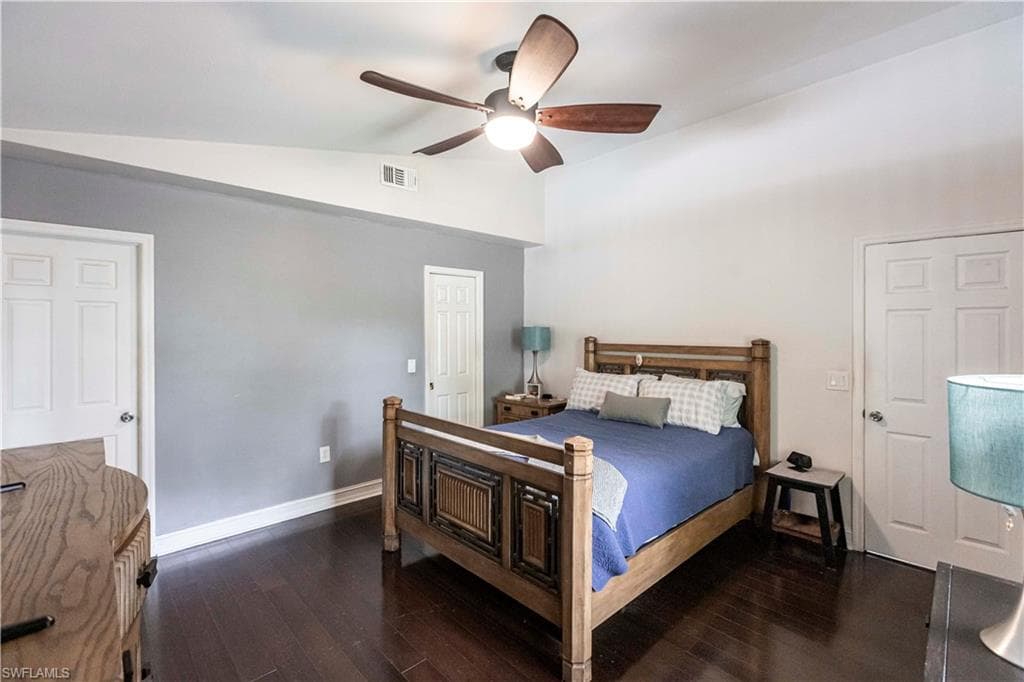 2667 River Reach DR, NAPLES FL 34104-12