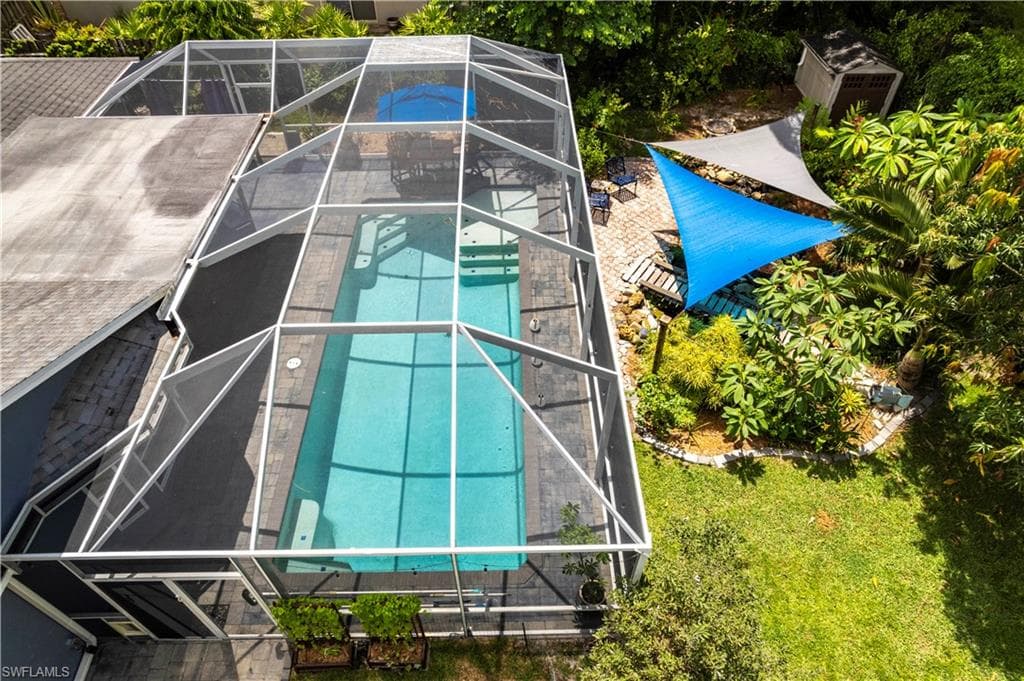 2667 River Reach DR, NAPLES FL 34104-35