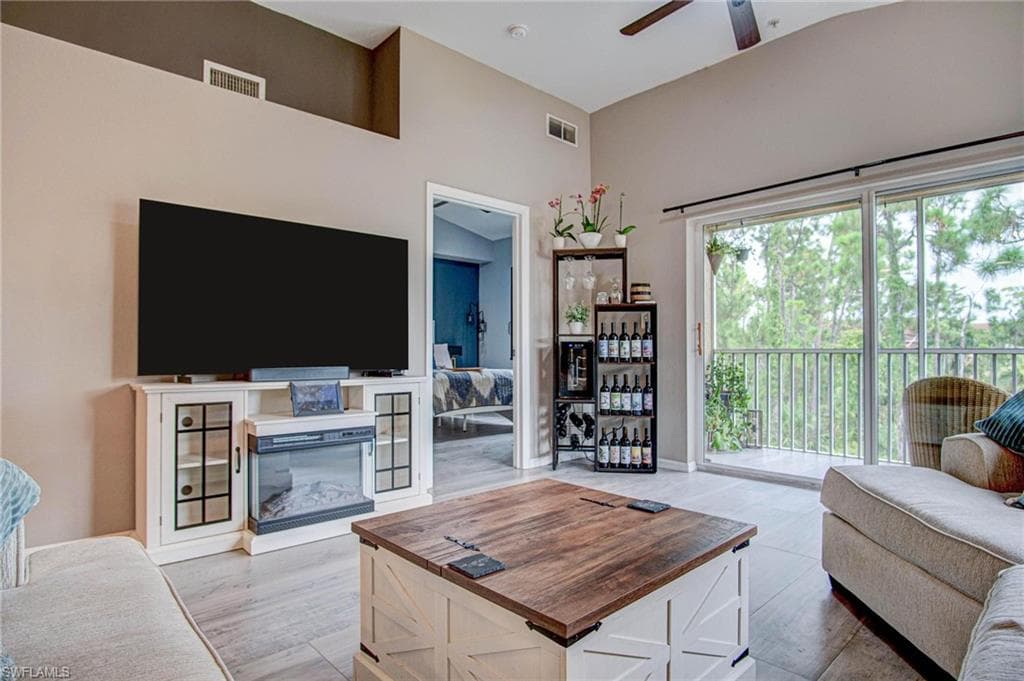 4450 Botanical Place CIR 406-1