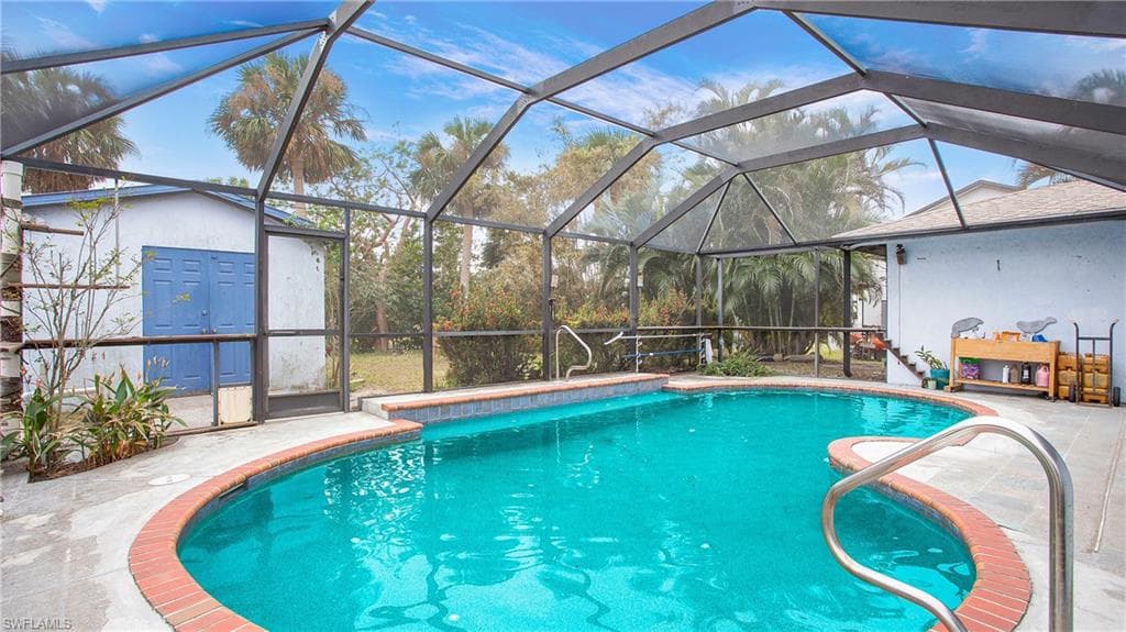 12747 Chatham DR, FORT MYERS FL 33908-20