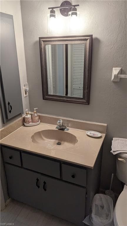 13527 Siesta Pines CT, FORT MYERS FL 33908-22