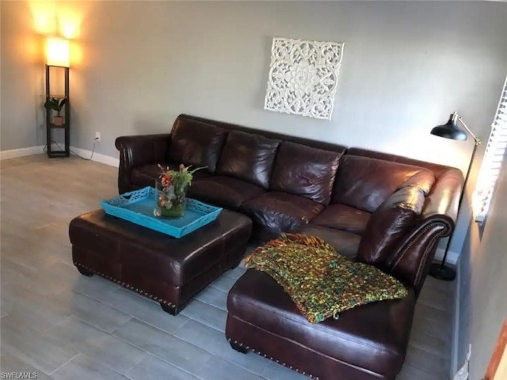 13527 Siesta Pines CT, FORT MYERS FL 33908-10