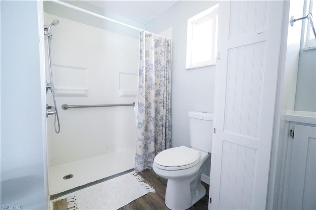 1351 Oaklawn CT, FORT MYERS FL 33919-27