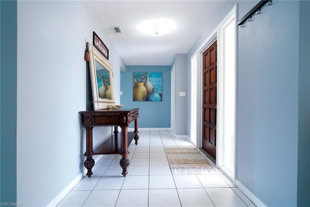 1351 Oaklawn CT, FORT MYERS FL 33919-10