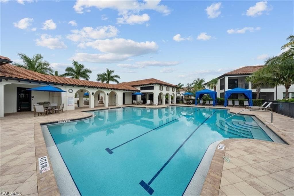 15145 Palmer Lake CIR # 201, NAPLES FL 34109-34