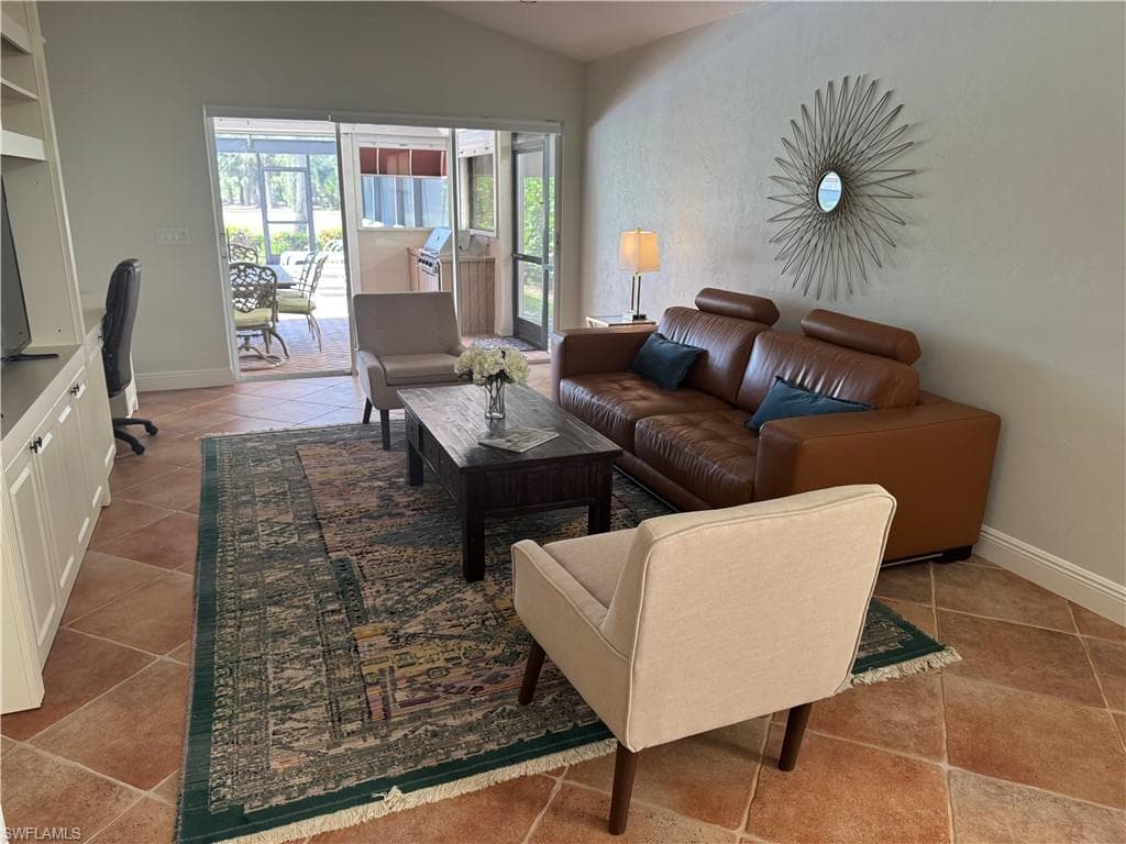 562 Cormorant CV, NAPLES FL 34113-12