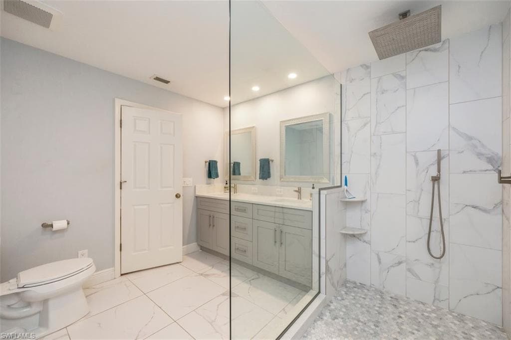 562 Cormorant CV, NAPLES FL 34113-21