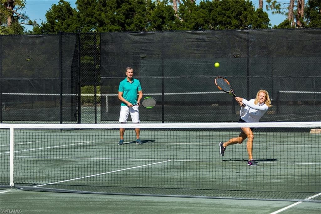 562 Cormorant CV, NAPLES FL 34113-43