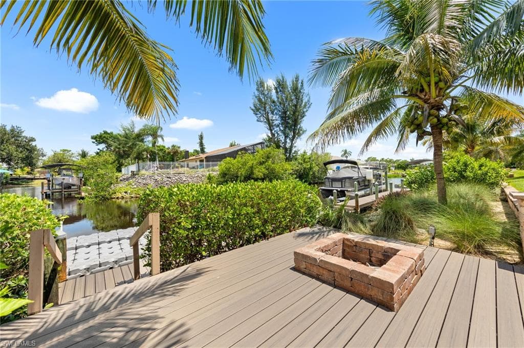 20561 Porthole CT, ESTERO FL 33928-32