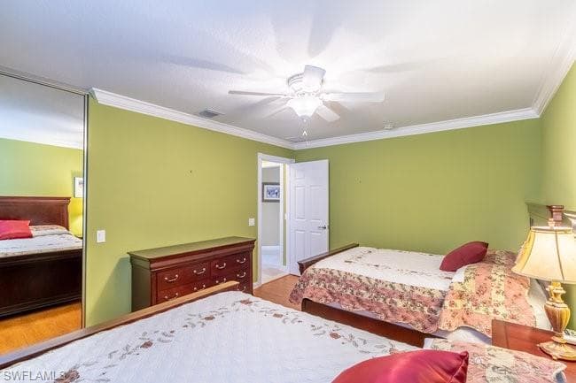 8376 Borboni CT, NAPLES FL 34114-23