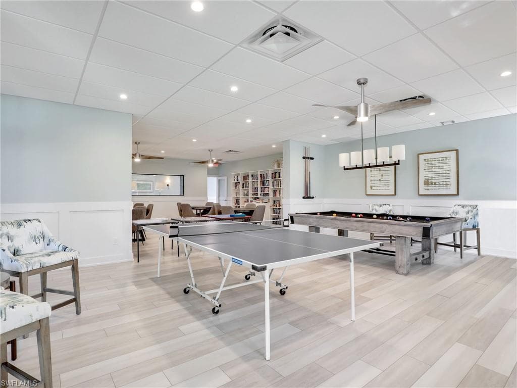555 Park Shore DR # B403, NAPLES FL 34103-41