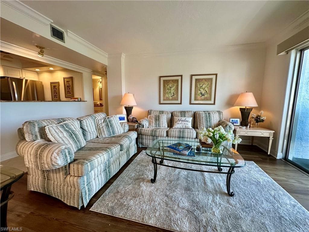 555 Park Shore DR # B403, NAPLES FL 34103-9