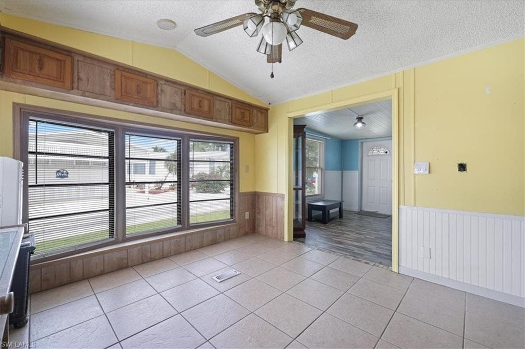 5773 Pink Panther DR, FORT MYERS FL 33908-5