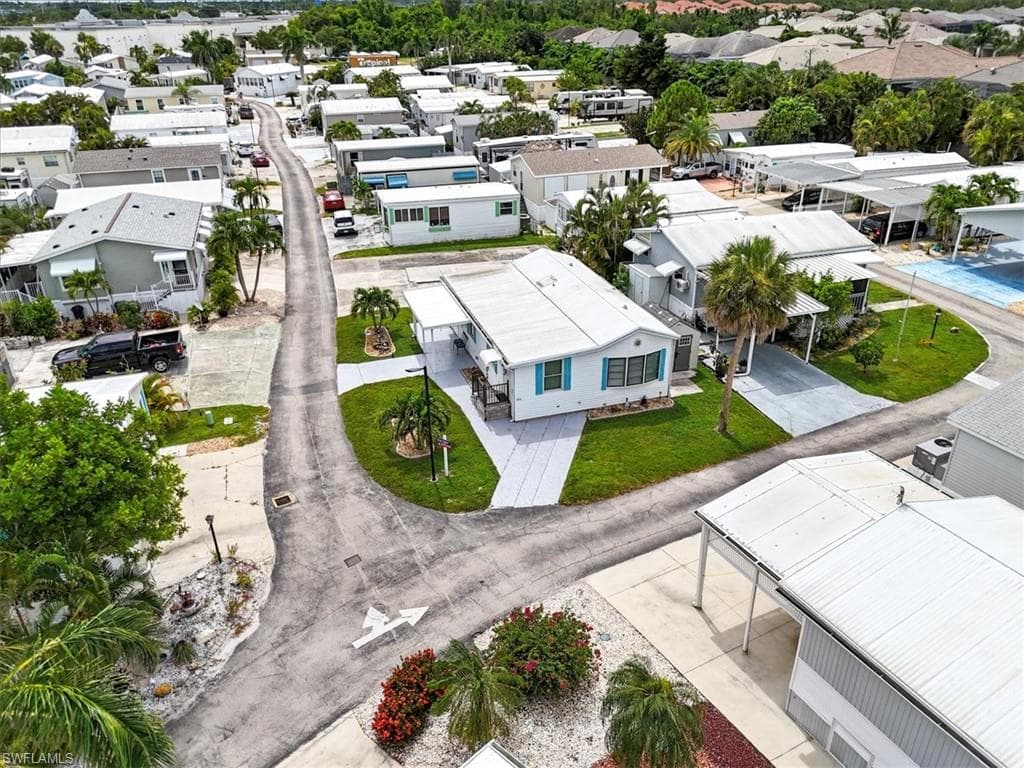 5773 Pink Panther DR, FORT MYERS FL 33908-17