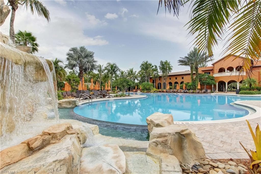 9063 Capistrano ST N # 4405, NAPLES FL 34113-33