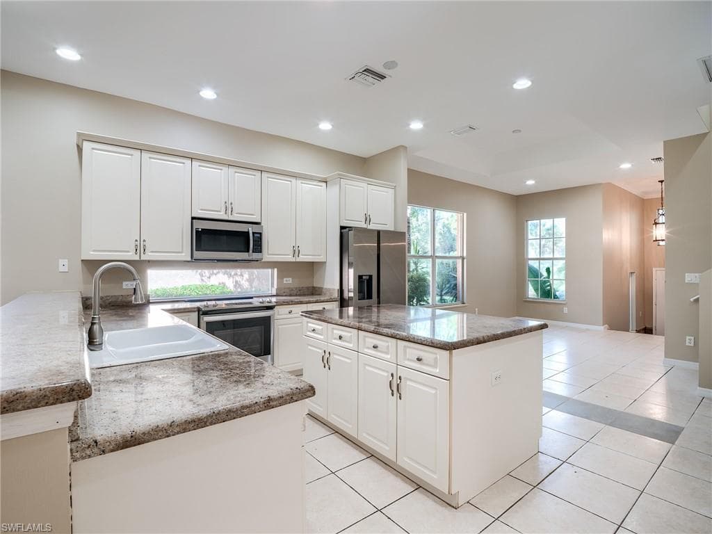 9124 Brendan Preserve CT, BONITA SPRINGS FL 34135-4