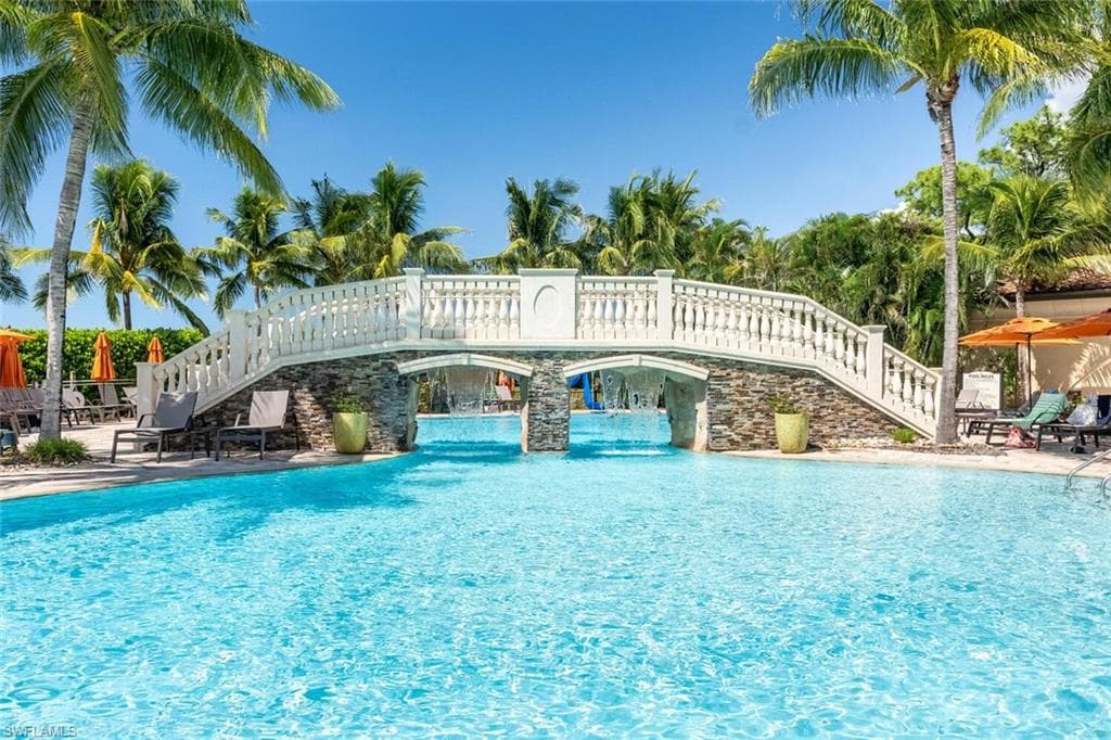 9596 Trevi CT # 5446, NAPLES FL 34113-46