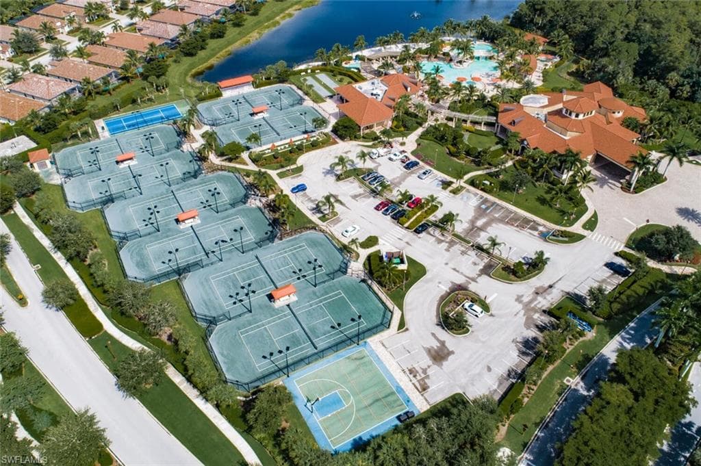 9596 Trevi CT # 5446, NAPLES FL 34113-42