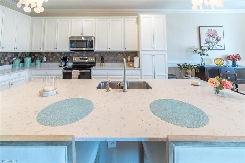9596 Trevi CT # 5446, NAPLES FL 34113-9