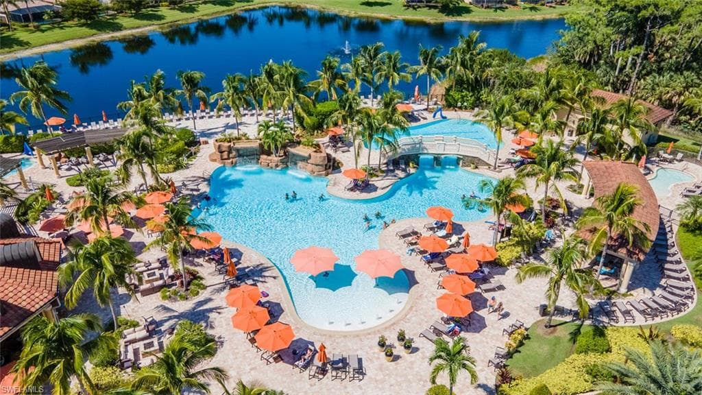 9596 Trevi CT # 5446, NAPLES FL 34113-44