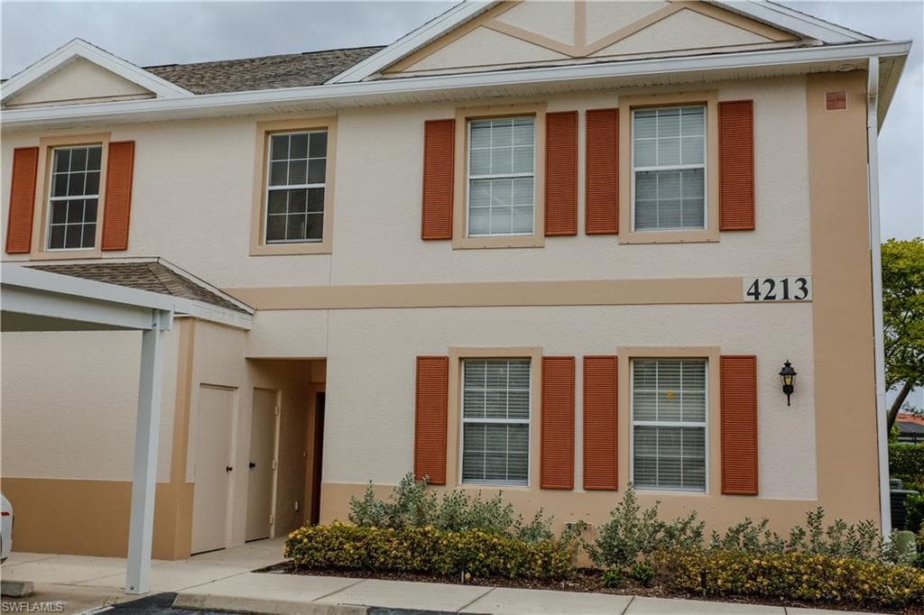 4213 Liron AVE # 204, FORT MYERS FL 33916-1