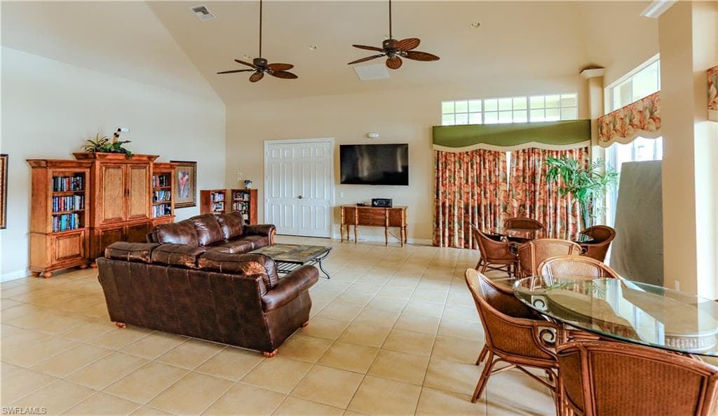 4213 Liron AVE # 204, FORT MYERS FL 33916-25