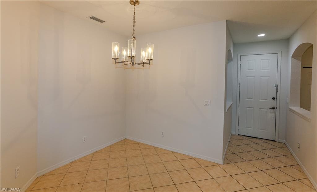 4213 Liron AVE # 204, FORT MYERS FL 33916-8