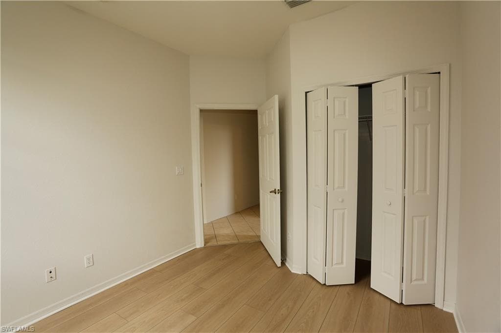 4213 Liron AVE # 204, FORT MYERS FL 33916-17