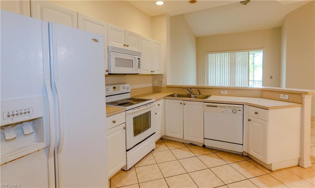 4213 Liron AVE # 204, FORT MYERS FL 33916-7