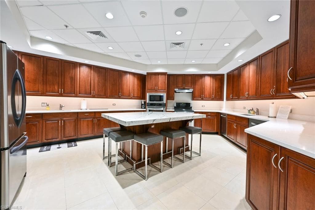 4551 Gulf Shore BLVD N # 306, NAPLES FL 34103-45