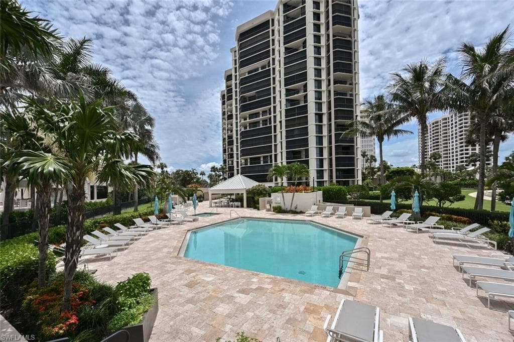 4551 Gulf Shore BLVD N # 306, NAPLES FL 34103-32