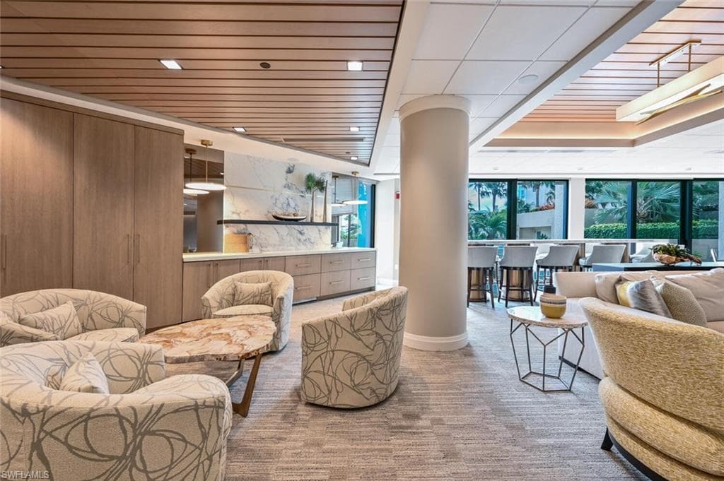 4551 Gulf Shore BLVD N # 306, NAPLES FL 34103-43