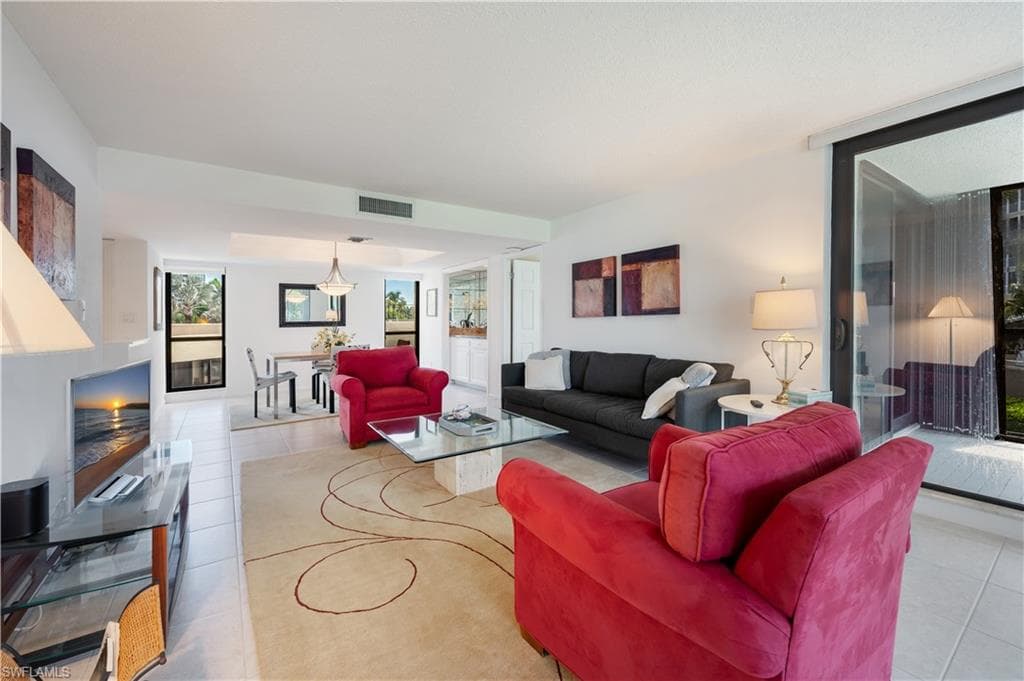 4551 Gulf Shore BLVD N # 306, NAPLES FL 34103-7