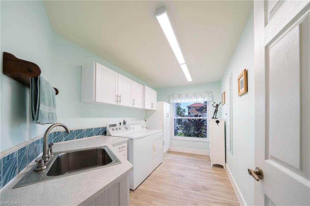 6075 Island Park CT, FORT MYERS FL 33908-17