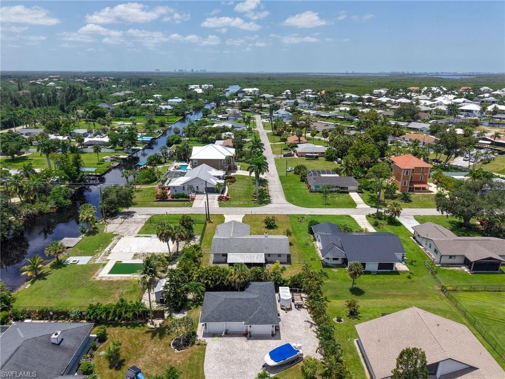 6075 Island Park CT, FORT MYERS FL 33908-43