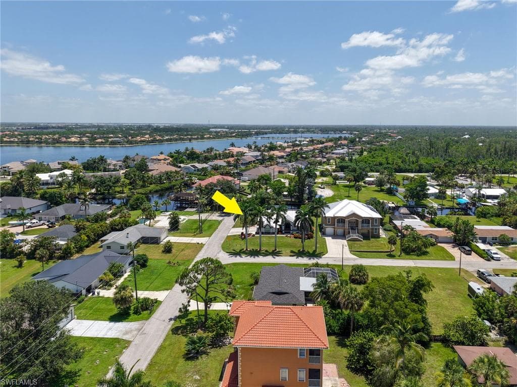 6075 Island Park CT, FORT MYERS FL 33908-34