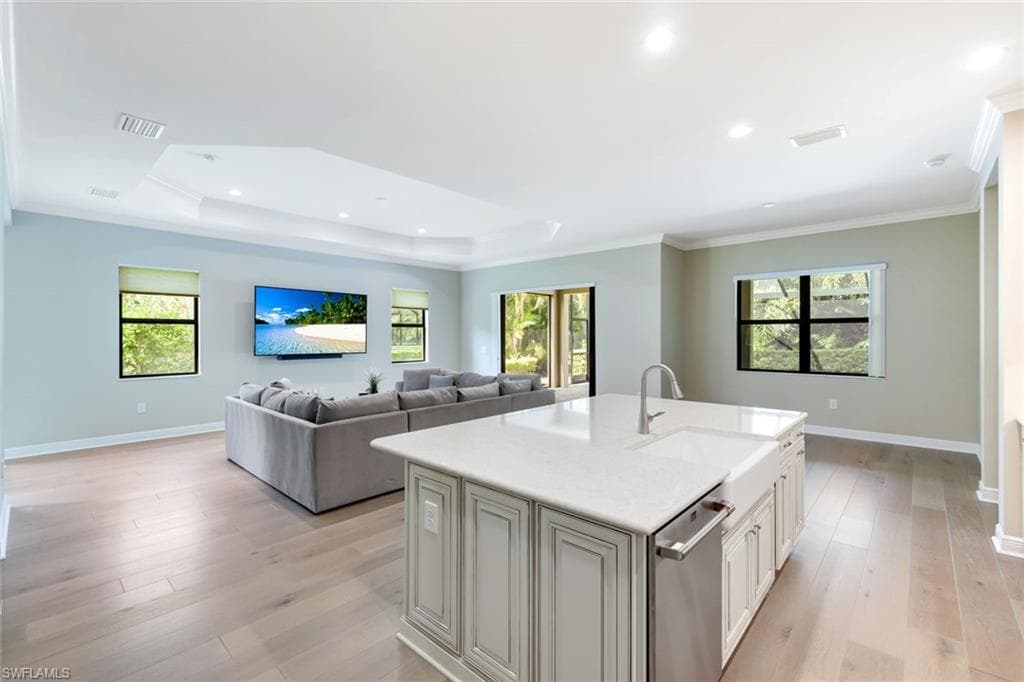 8360 Preserve Point DR, FORT MYERS FL 33912-12