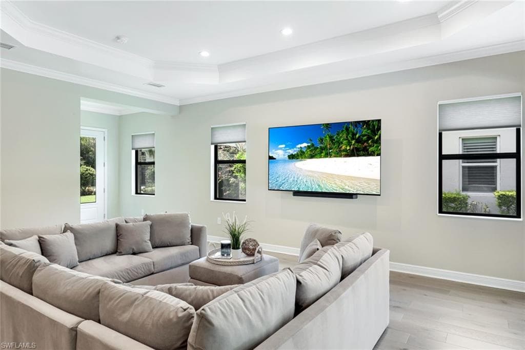 8360 Preserve Point DR, FORT MYERS FL 33912-8