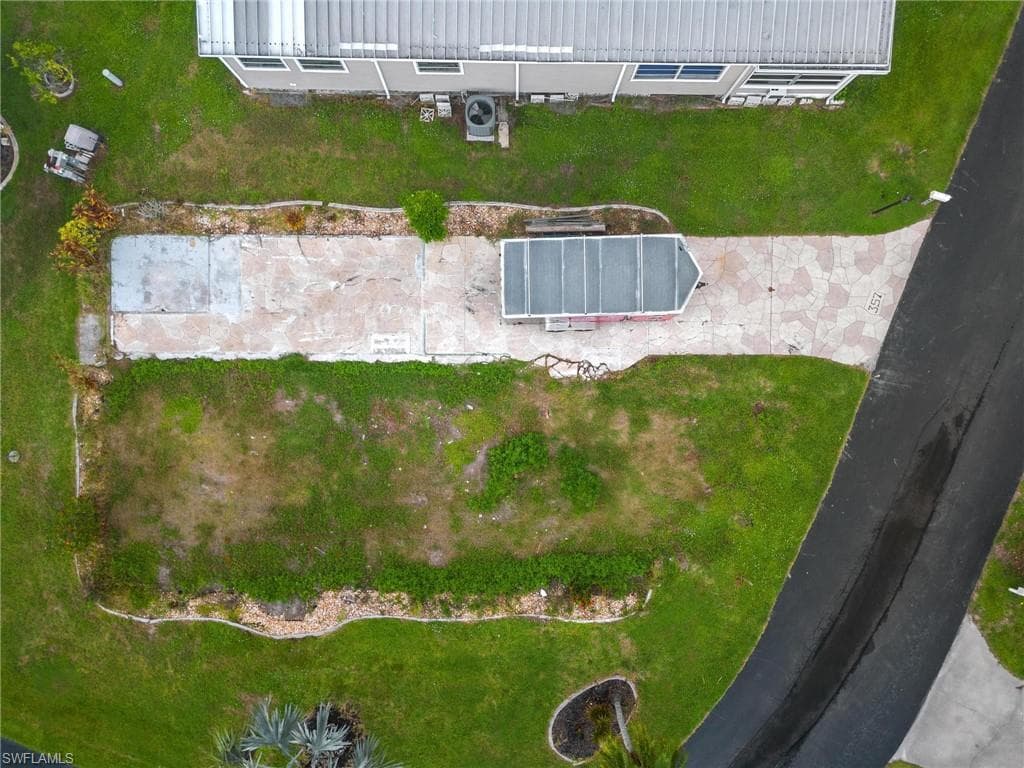 357 Mattie AVE, FORT MYERS FL 33908-5