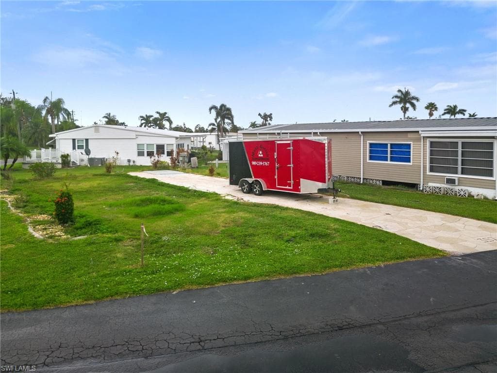 357 Mattie AVE, FORT MYERS FL 33908-4