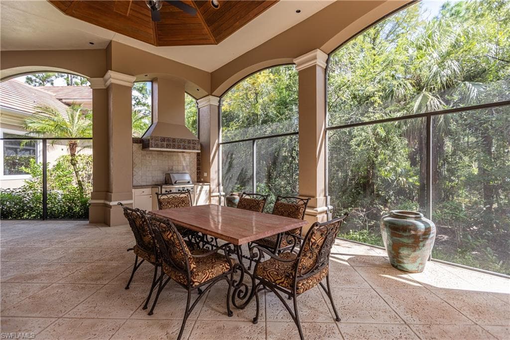 4457 Club Estates DR, NAPLES FL 34112-44