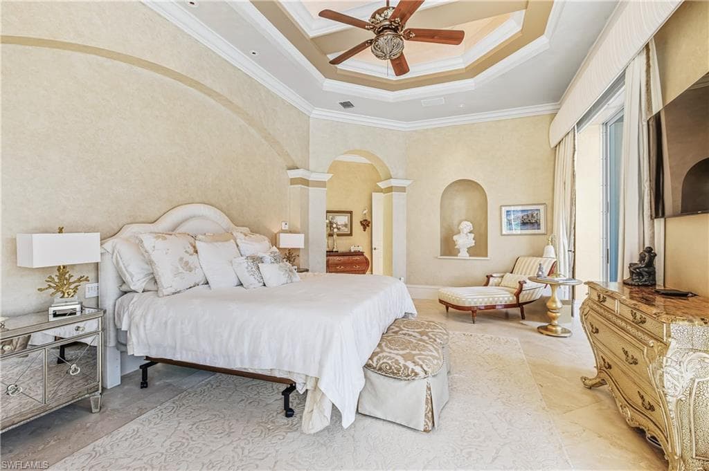 4457 Club Estates DR, NAPLES FL 34112-14
