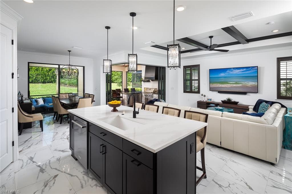 6770 Pennyroyal DR, NAPLES FL 34114-8