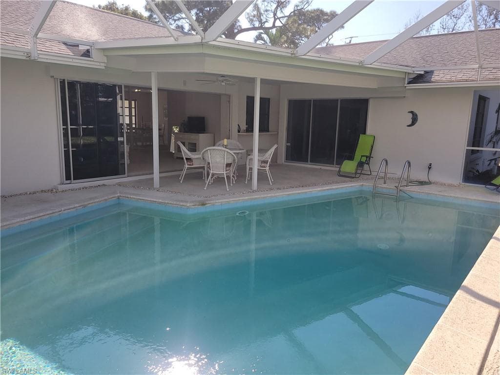 735 High Pines DR, NAPLES FL 34103-12