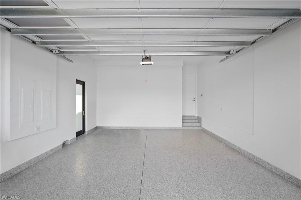 1364 Cypress Woods DR, NAPLES FL 34103-45