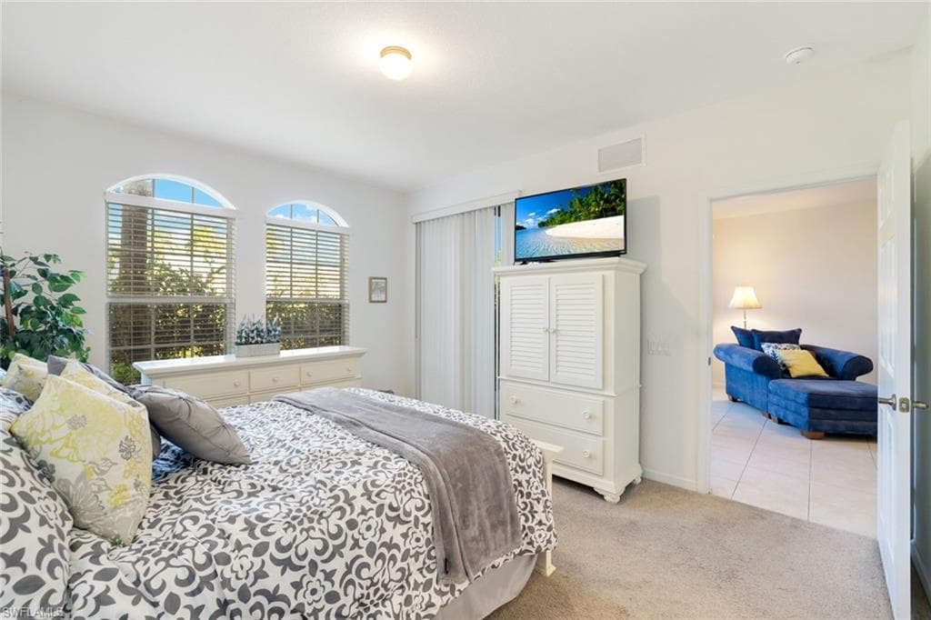 10049 Heather LN # 101, NAPLES FL 34119-15