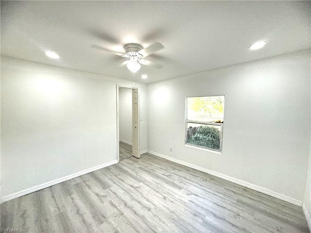 1982 Laurel LN, NORTH FORT MYERS FL 33917-9